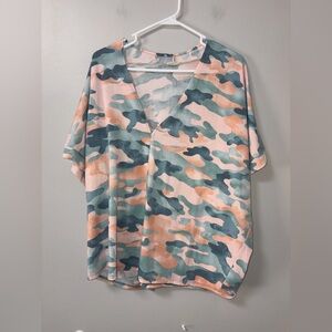 Jodifl orange green camo v neck oversized blouse boho cozy M short sleeves